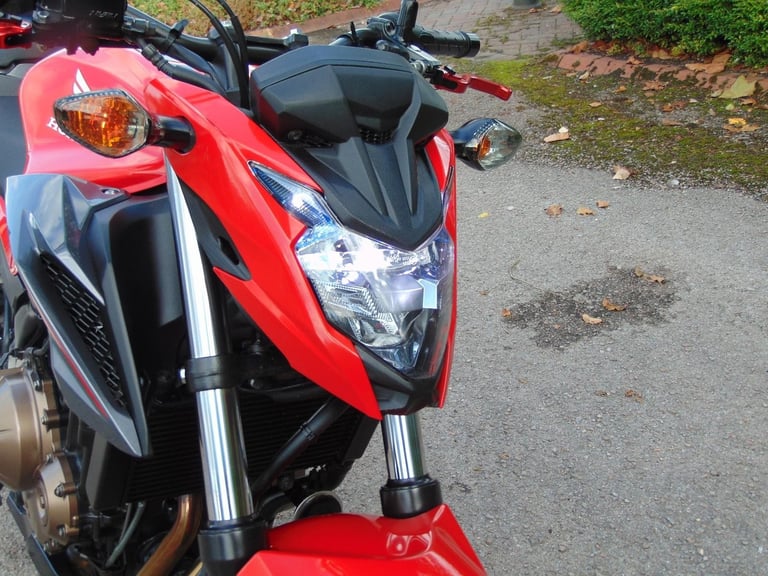 Honda CB500 FA-G 2016 Superb Naked A2 compliant roadster little use 4137 miles