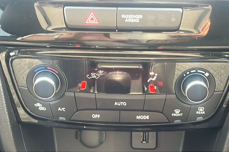  Suzuki Vitara 1.4 Boosterjet Mhev Sz5 Suv 5dr Petrol Hybrid Manual Allgrip