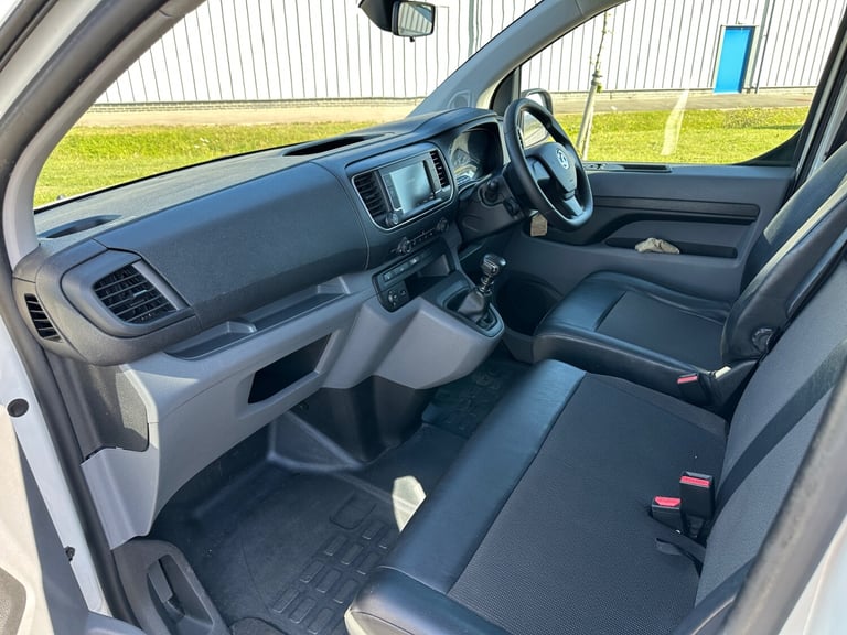 2020 Vauxhall Vivaro 2900 1.5d 100PS Dynamic H1 Van PANEL VAN Diesel Manual