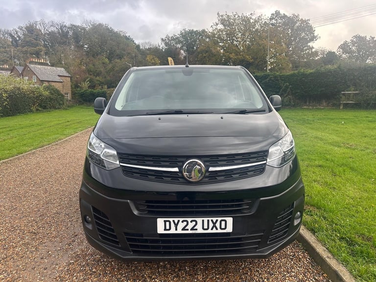 2022 Vauxhall Vivaro 2700 1.5d 100PS Dynamic H1 Van PANEL VAN DIESEL Manual
