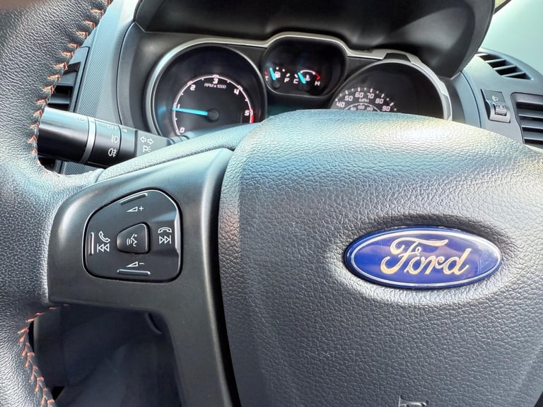 2015 Ford Ranger 3.2 TDCi Wildtrak Auto 4WD Euro 5 4dr PICK UP Diesel Automatic