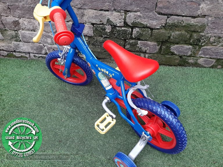 Age 2+ Paw Patrol kids first pedal bike with stabilisers. VVGC!