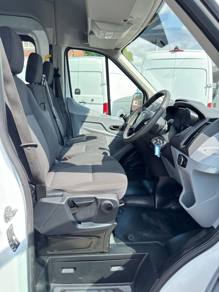 2019 Ford Transit 2.0 350 EcoBlue Trend Crew Van RWD L4 H3 Euro 6 6dr PANEL VAN Diesel Manual