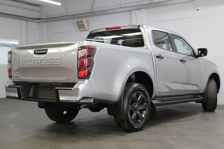 1969 Isuzu D-Max 1.9 TD V-Cross Double Cab Auto 4WD [164] (UNSTOPPABLE V-CROSS £2500+VAT OFF Pick...