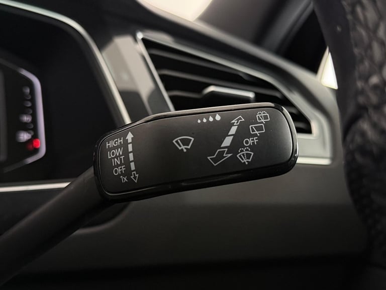 2021 Volkswagen Tiguan 1.5 TSI 150 R-Line 5dr DSG ESTATE PETROL Automatic