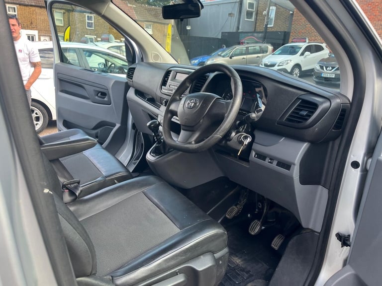2019 Toyota ProAce 2.0D Icon Long Panel Van LWB Euro 6 (s/s) 6dr PANEL VAN Diesel Manual