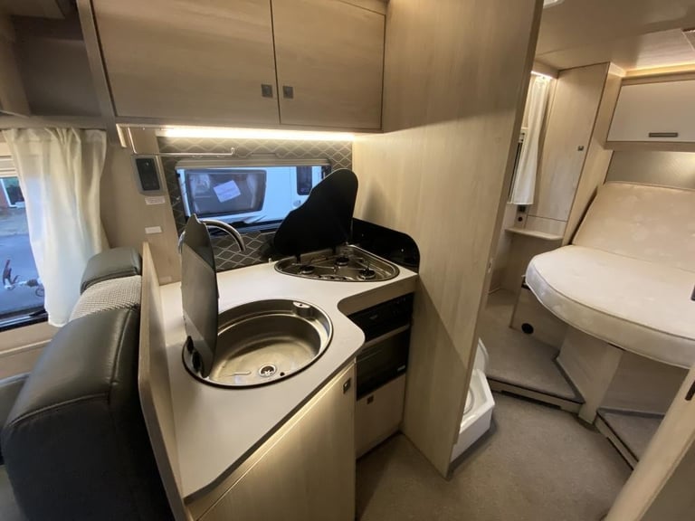 2022 AUTO-TRAIL F-LINE F-74 LUXURY MOTORHOME