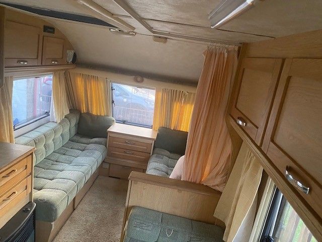 2002 Elddis Spey 4 berth caravan for sale £2400 ono.