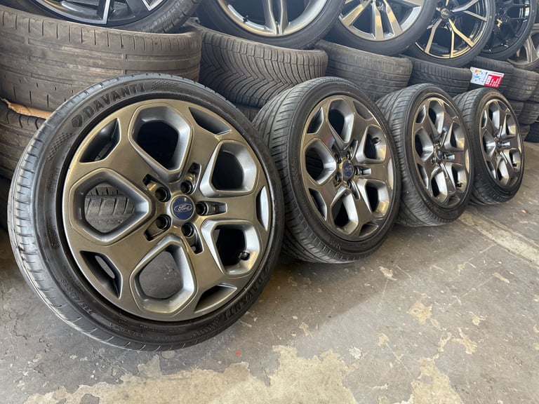 *REFURBISHED* GENUINE OEM FORD SNOWFLAKE 18” 5x108 ALLOY WHEELS + TYRES FOCUS CONNECT MONDEO 