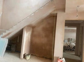 image for I am offering professional plastering services 