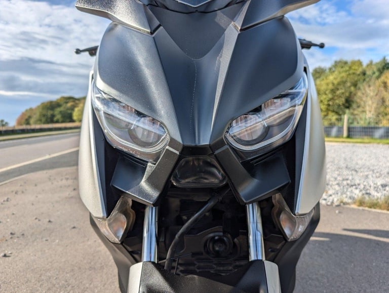 2020 YAMAHA XMAX 300