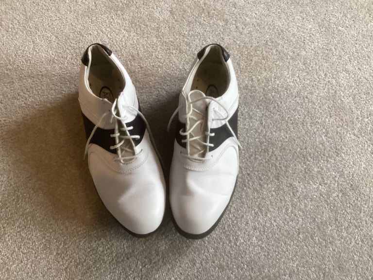 Ladies white Footjoy  golf shoes size 6