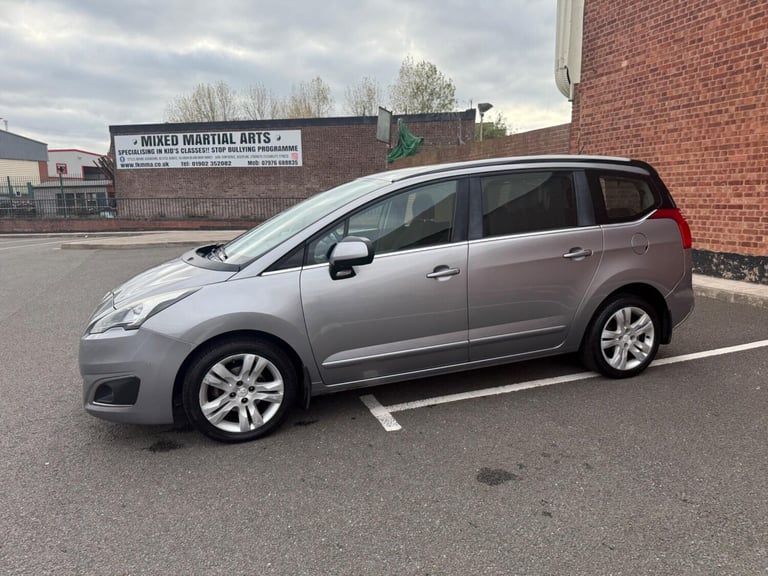  Peugeot 5008 1.6 HDi Active Euro 5 5dr Diesel Manual