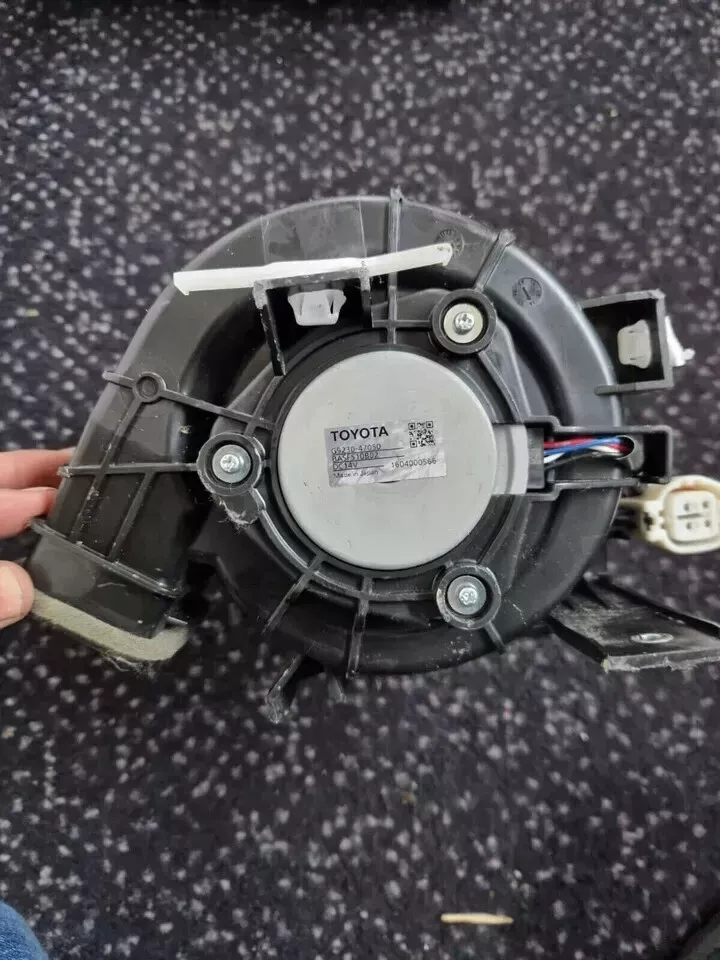 Genuine Toyota Prius 2016 - 2022 Battery Cooling Fan Blower Motor