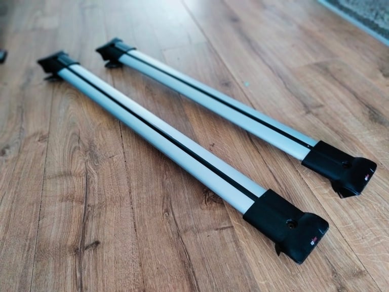 image for ROOF BARS FOR SERIES 2 DACIA DUSTER