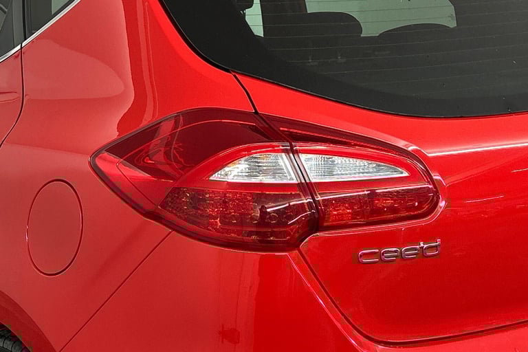  Kia Ceed 1.6 CRDi ISG GT-Line 5dr Diesel Manual