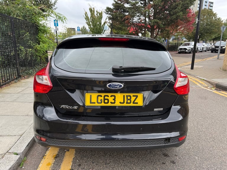 2014 Ford Focus 1.0 EcoBoost Zetec 5dr HATCHBACK Petrol Manual