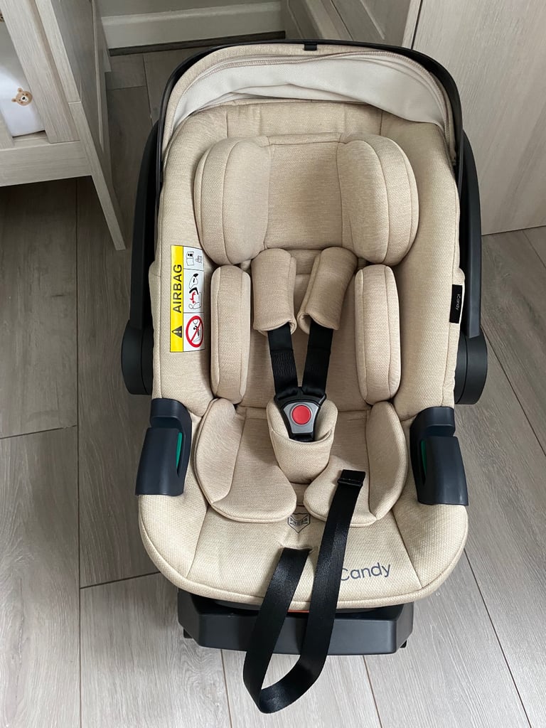 ICandy Latte Cocoon car seat and ISOFIX base