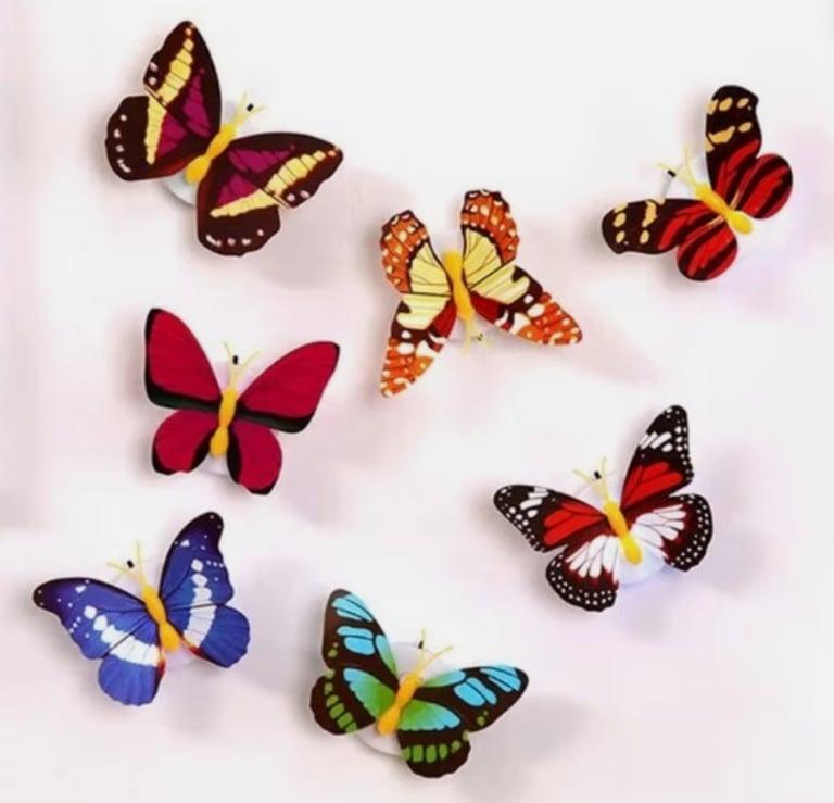 5 LED BUTTERFLY NIGHT LIGHTS CREATIVE COLOURFUL GLOWING WALL LIGHT STICKABLE PAD