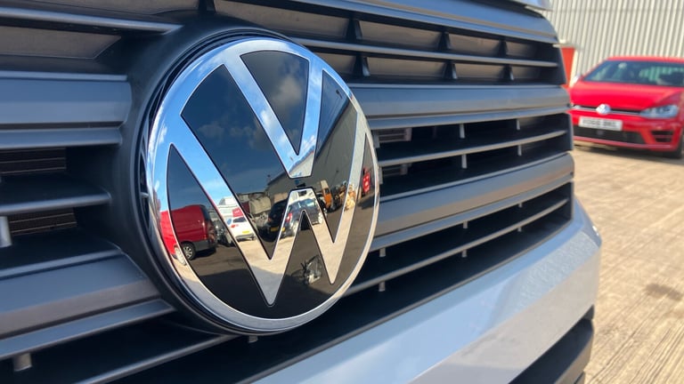 2025 Volkswagen Crafter Cr35 Mwb Diesel 2.0 TDI 177PS Commerce Plus High Roof Van Auto High Volum...