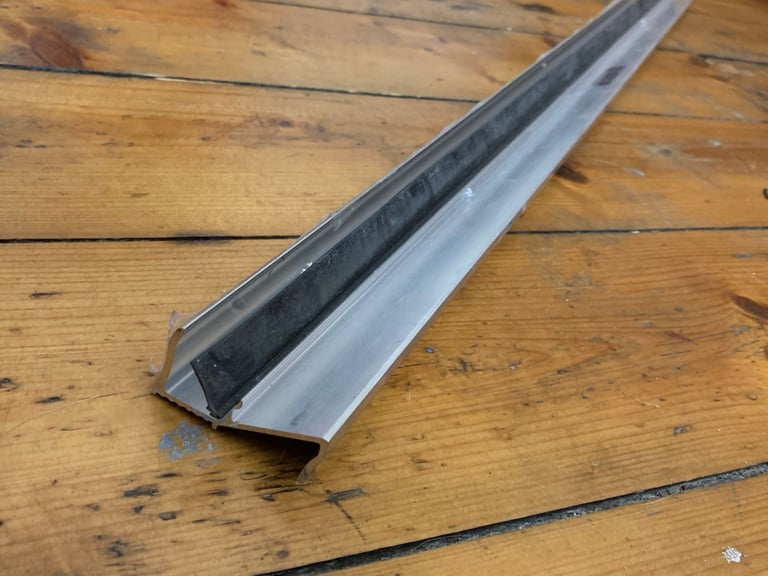 840MM STORMGUARD CLASSIC THRESHOLD DRAUGHT & RAIN EXCLUDER