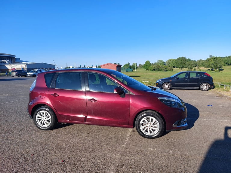 Renault, SCENIC, MPV, 2014, Semi-Auto, 1461 (cc), 5 doors