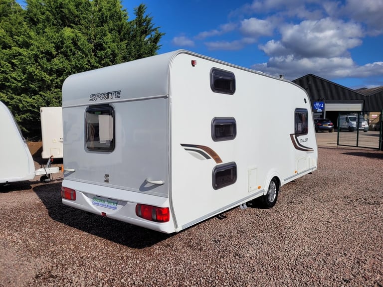Sprite Major 6 2011 Single Axle 6 Berth - Lightweight, Triple Bunks, Motor Mover