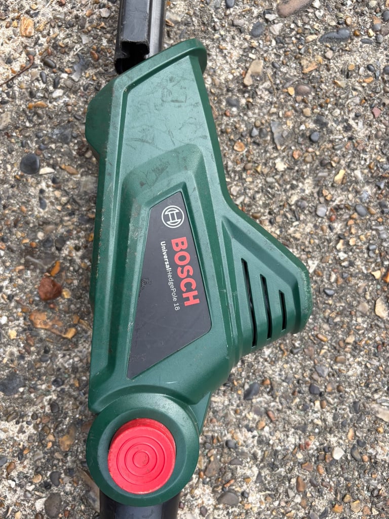 Bosch extendable hedge trimmer 