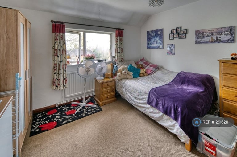 6 bedroom house in Haycombe Drive, Bath, BA2 (6 bed) (#2616211)