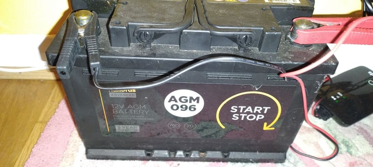 Halfords Advanced AGM Car Battery 