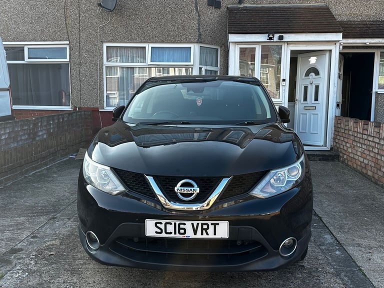 Nissan QASHQAI 2016, Hatchback, Petrol, Manual, 5 doors