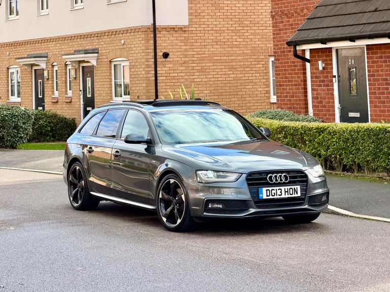 2014 Audi A4 S-Line 2.0TDI 177 6 Speeds. (Black Edition). 