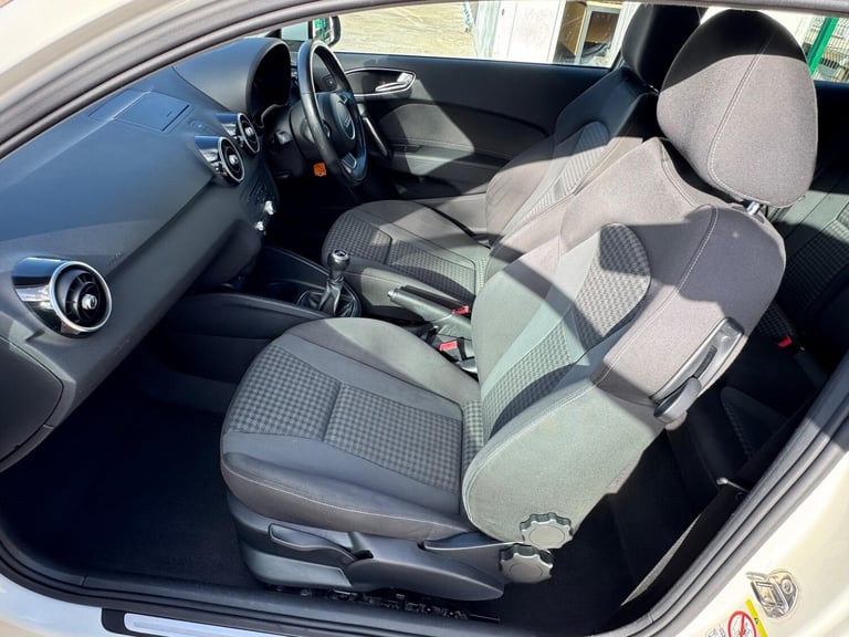 2011 Audi A1 1.2 TFSI Sport 3dr HATCHBACK PETROL Manual