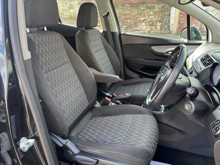 2016 Vauxhall Mokka 1.4T Exclusiv 5dr HATCHBACK Petrol Manual