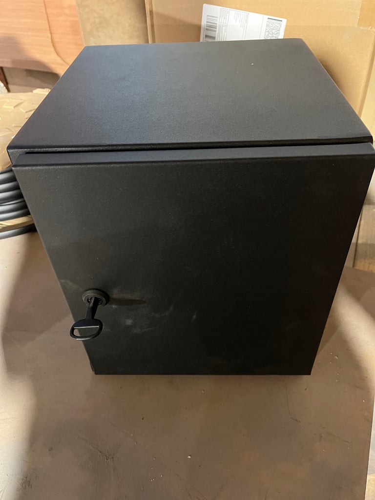 image for METAL CAMPERVAN GAS BOX