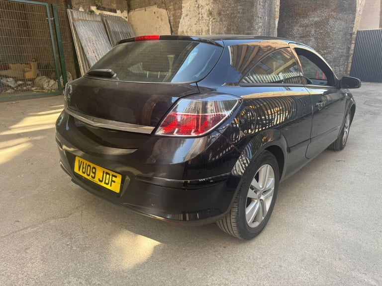 Vauxhall, ASTRA, Hatchback, 2009, Manual, 1598 (cc), 3 doors