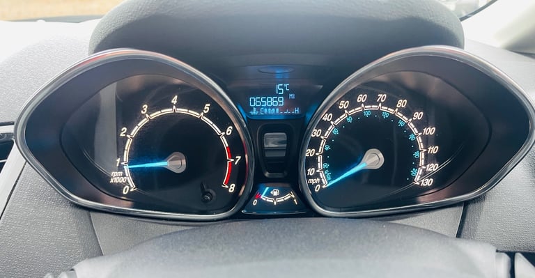 Ford FIESTA Zetec 2013, Manual 1.0L, full service history, £20 tax, px or swaps welcome, 5 doors