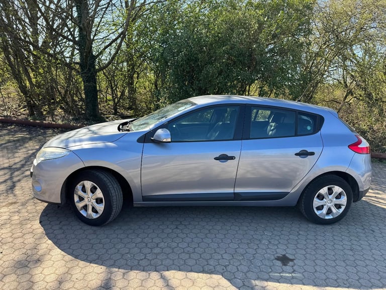2010 Renault Megane 1.6 Extreme 5Dr Hatch £1499