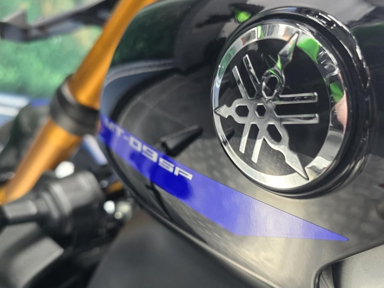 YAMAHA MT-09 SP