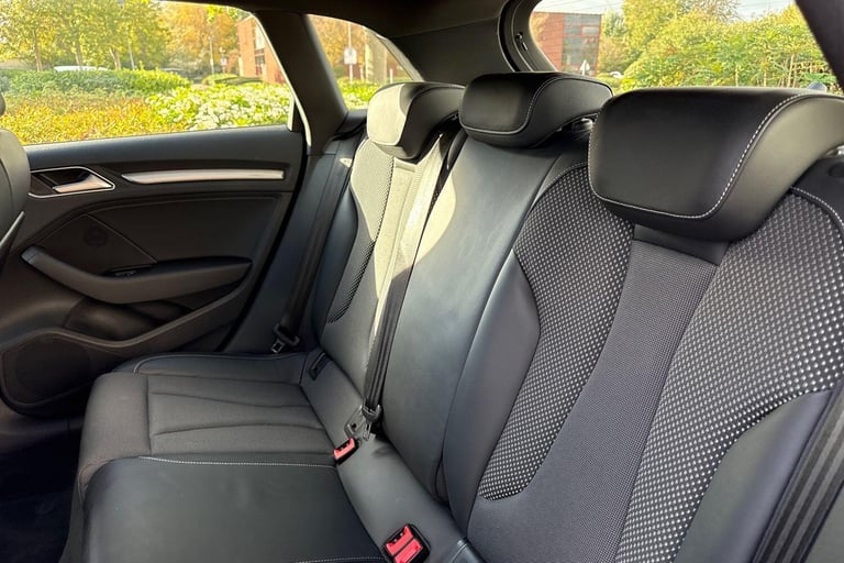 2015 Audi A3 1.8 TFSI S line Sportback 5dr Petrol S Tronic quattro Euro 6 (s/s) (180 ps) HATCHBAC...
