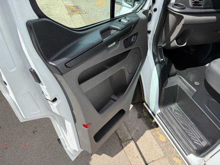 2019 19 FORD TRANSIT CUSTOM 2.0 300 ECOBLUE PANEL VAN 5DR DIESEL MANUAL L2 H1 EU