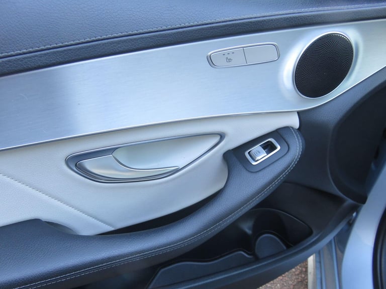 2014 Mercedes-Benz C Class 2.1 C220 BlueTEC AMG Line G-Tronic+ Euro 6 (s/s) 4dr SALOON Diesel Aut...