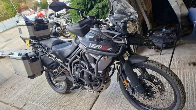 2018 18 TRIUMPH TIGER 800 XCX BLACK FULL LUGGAGE ABS ENDURO