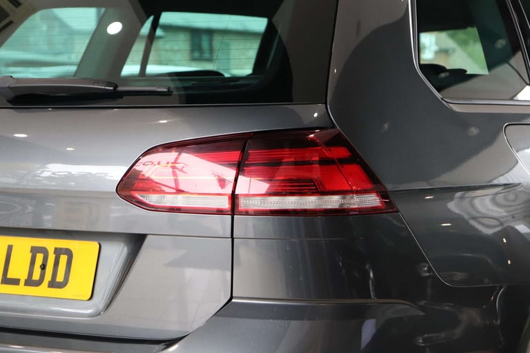 2019 Volkswagen Golf 1.6 Golf Match TDI Semi-Auto 5dr Estate Diesel Automatic