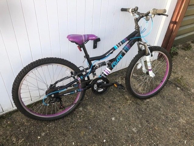 Apollo craze mountain bike hotsell