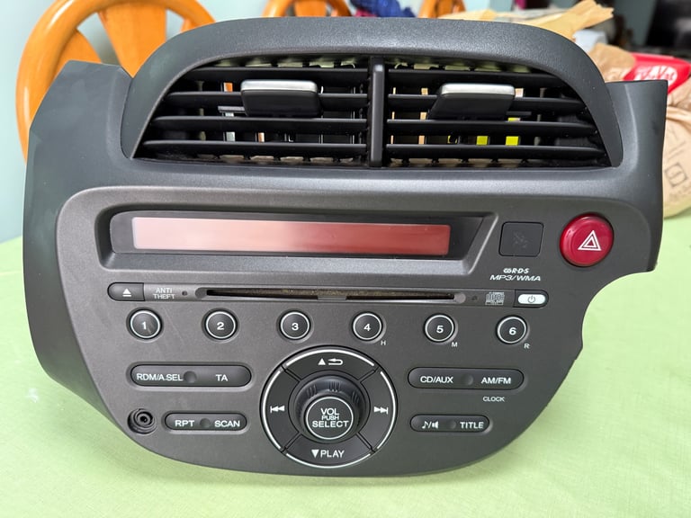 2012 Honda Jazz mk2 stereo 