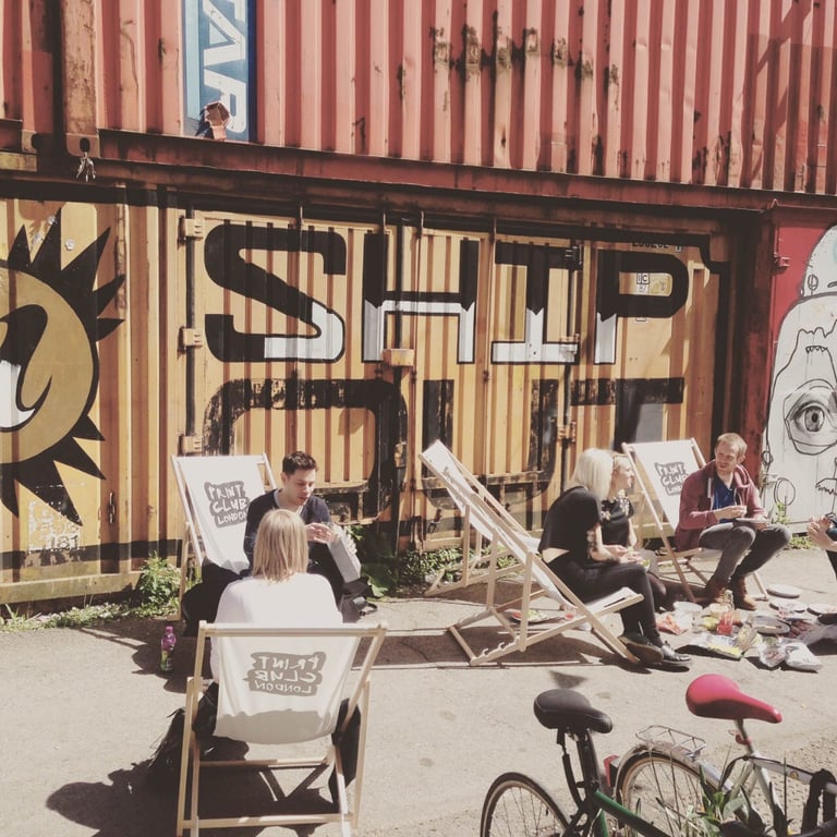 Desk Spaces in Dalston - 1 MONTH FREE - 2 month rolling contract £250pcm