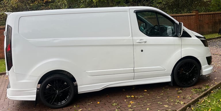 2013 Ford Transit Custom TREND 2.2 TDCi Swb low roof Full Bodykit Fitted 20” Alloys  NO VAT TO PAY 