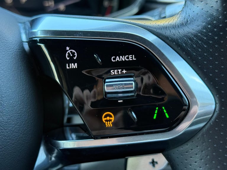 2022 Jaguar F-Pace 2.0 P250i R-Dynamic Black SUV 5dr Petrol Auto AWD Euro 6 (s/s) (250 ps) ESTATE...