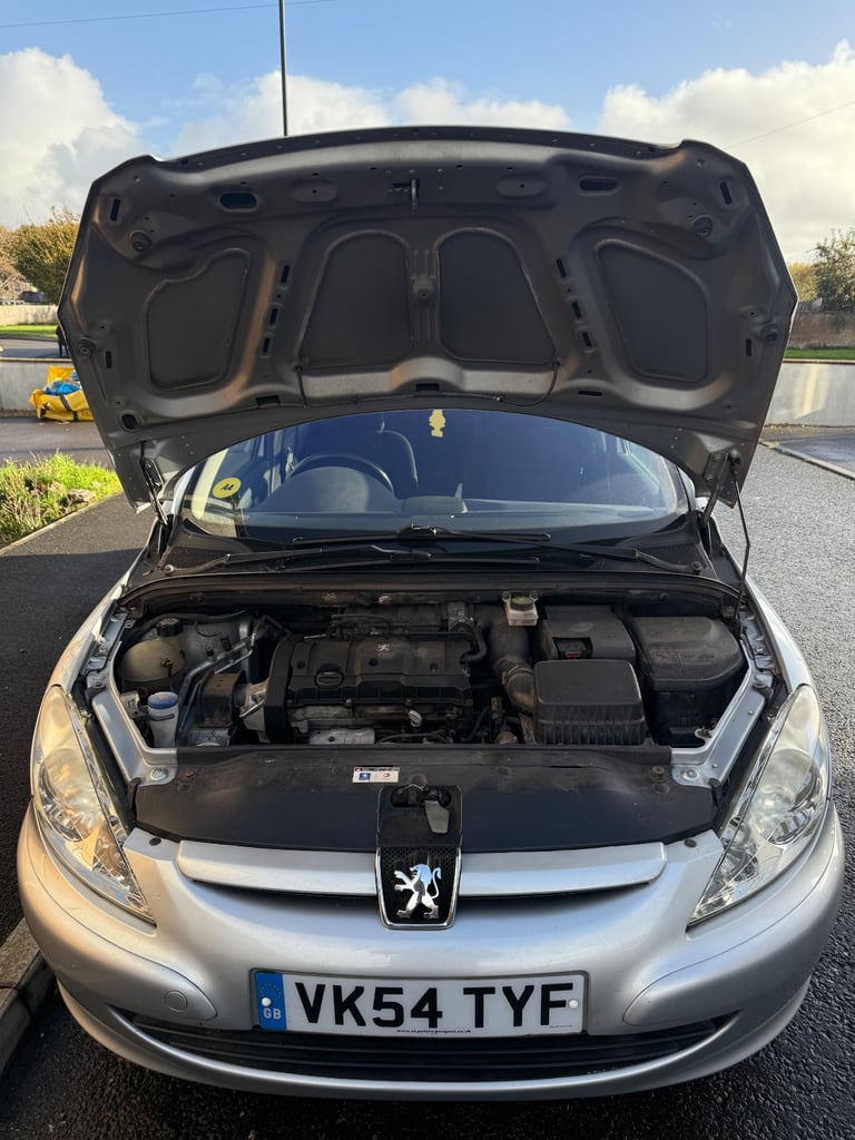 Peugeot, 307, S, Hatchback, 2004, Manual, 1587 (cc), 5 doors, 90k miles